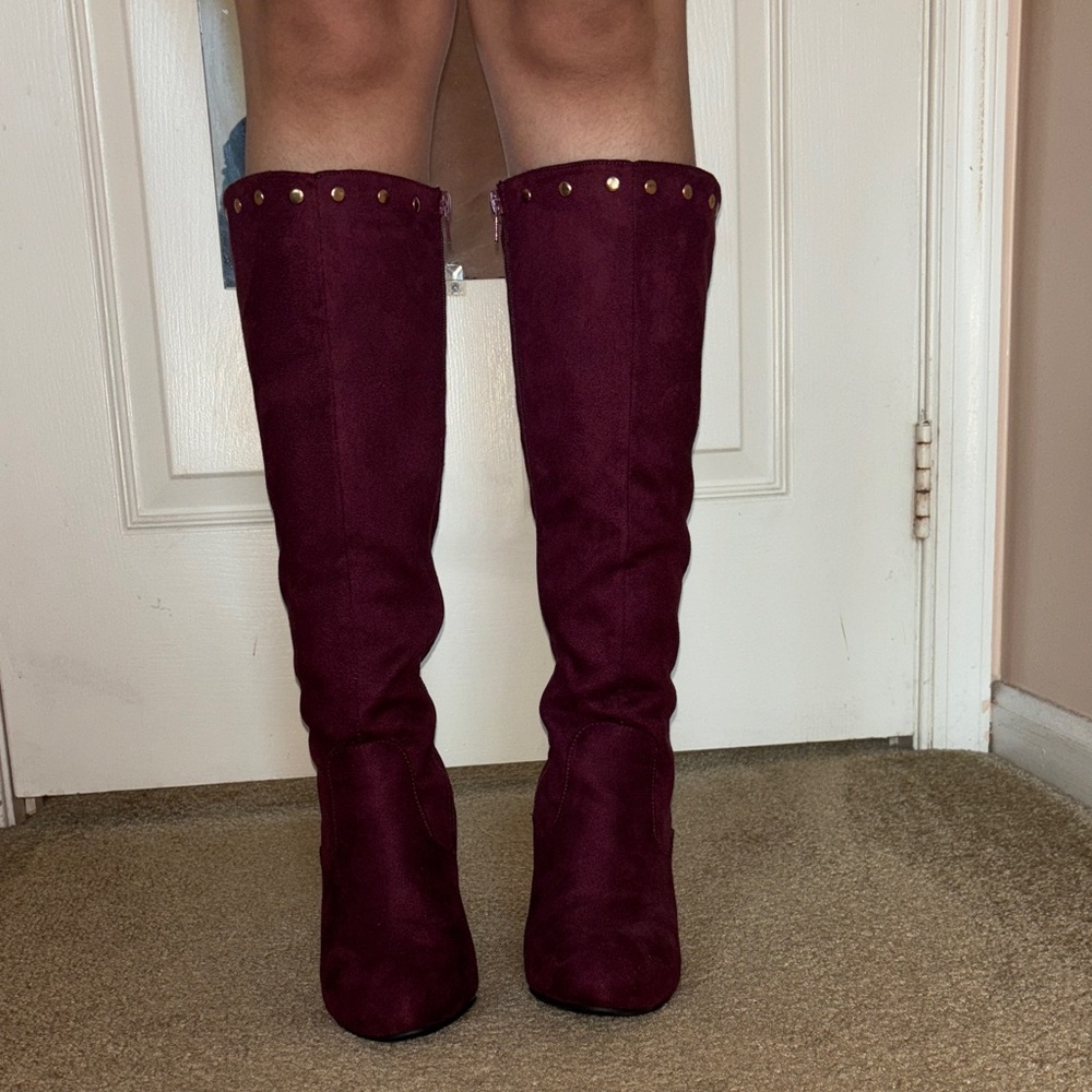 Women's High heels Stud-Trim Suede Boots in Burgundy